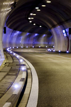 Beleuchtungssysteme, Simmenfluhtunnel Tunnelbeleuchtung.